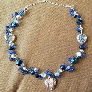 Twisted wire necklace